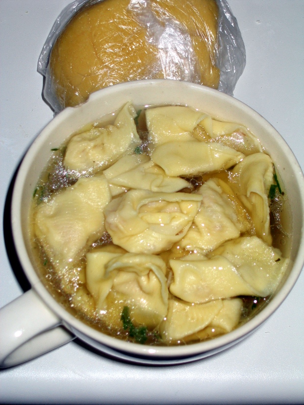 Tortellini in brodo